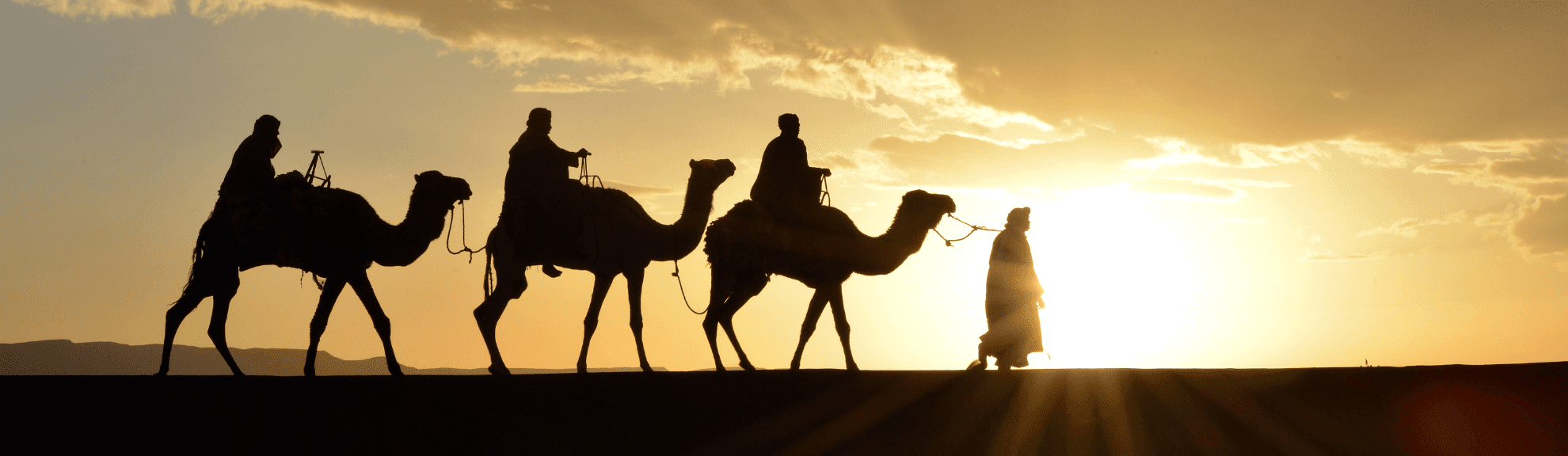 Balade chameau desert Agafay coucher de soleil